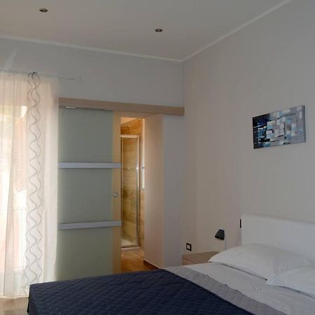 Le Scalette Bed & Breakfast La Maddalena  Luaran gambar