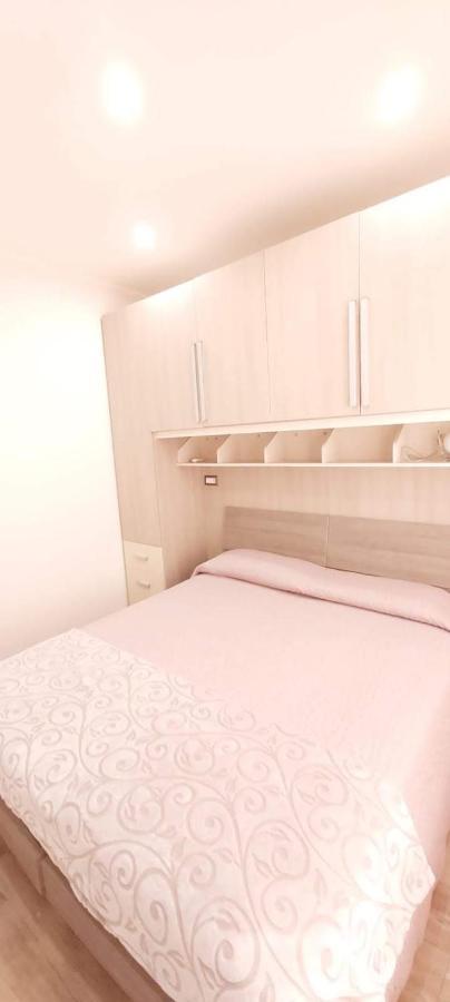 Le Scalette Bed & Breakfast La Maddalena  Luaran gambar