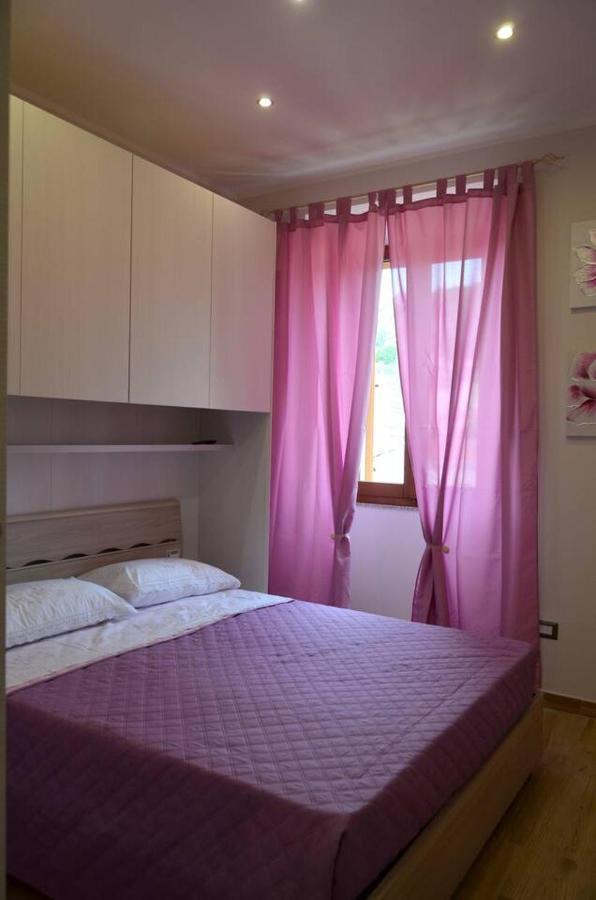 Le Scalette Bed & Breakfast La Maddalena  Luaran gambar
